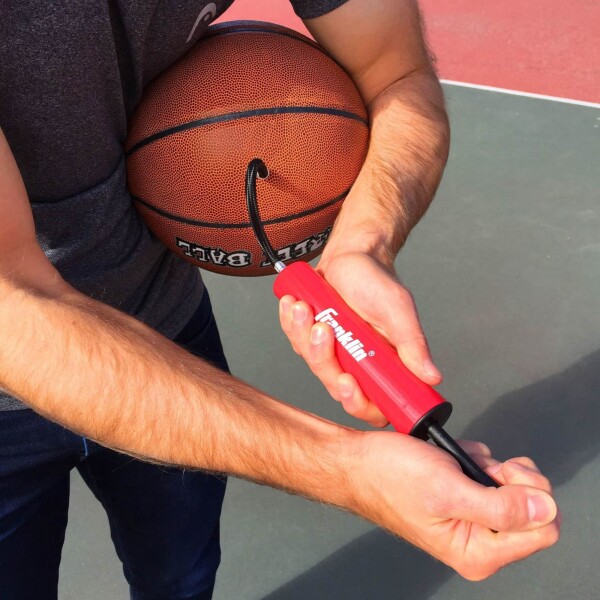 Franklin Sports Kit De Mantenimiento De Pelota Inflador Franklin Sports Kit De Mantenimiento De Pelota Inflador