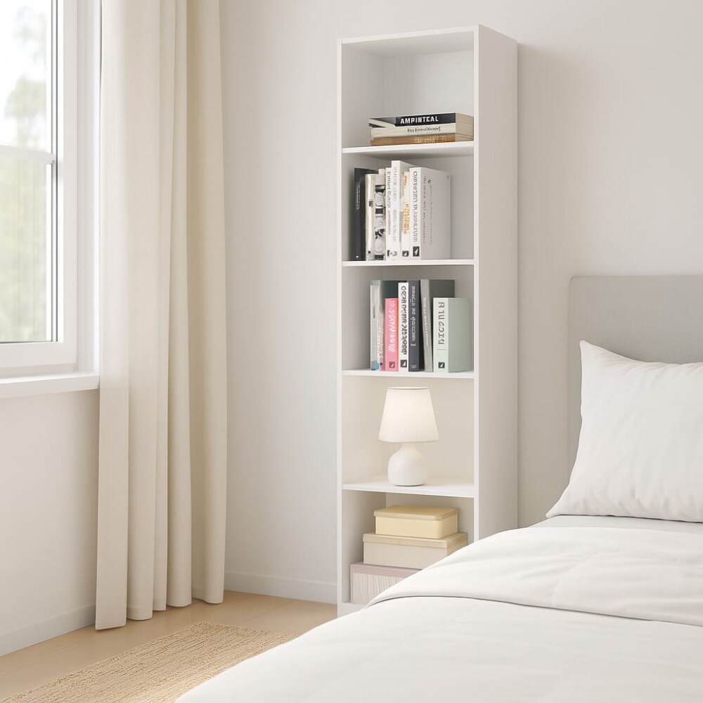Estantería con libros y decoración