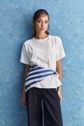 REMERA MOREA Crudo