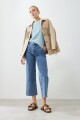 Jean culotte Paulina con botones metálicos jean medio