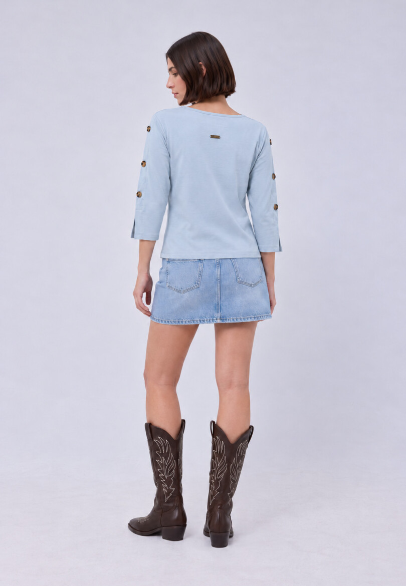 Remera Botones Celeste