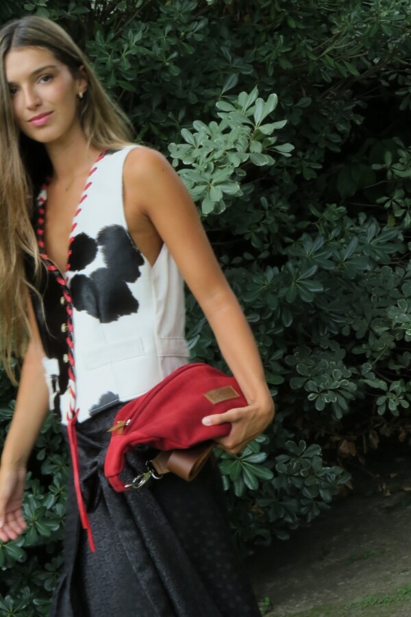 Leather Fanny Pack Gamuza Bordeaux