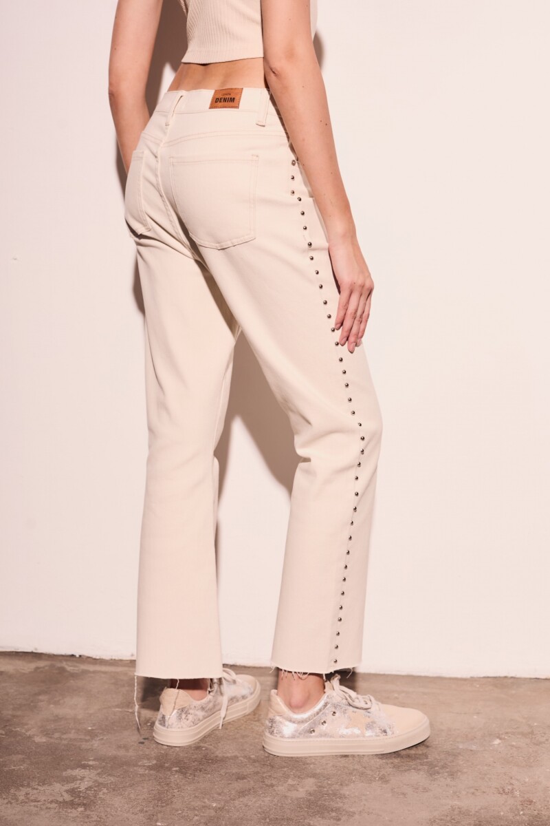 Crop Flare Tachas Nácar