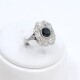 Anillo Antiguo En Platino, Zafiro Y Brillantes Anillo Antiguo En Platino, Zafiro Y Brillantes
