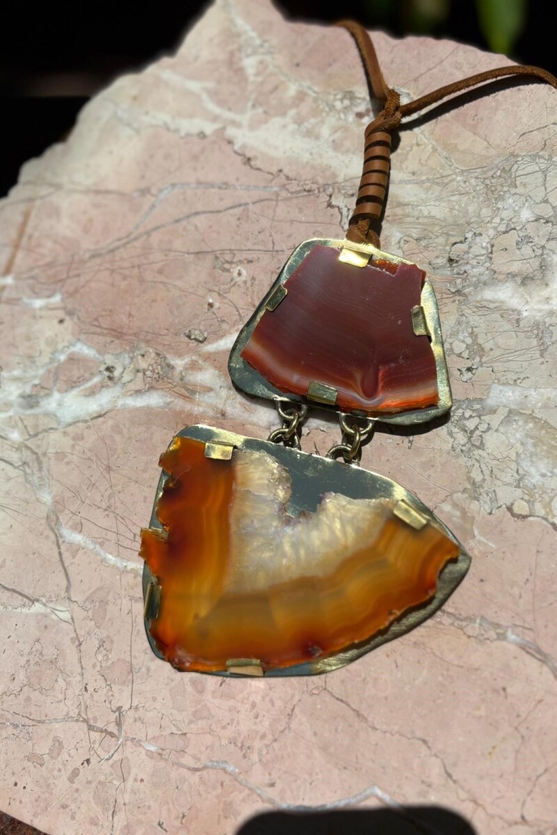 Cracked Necklace Caramel