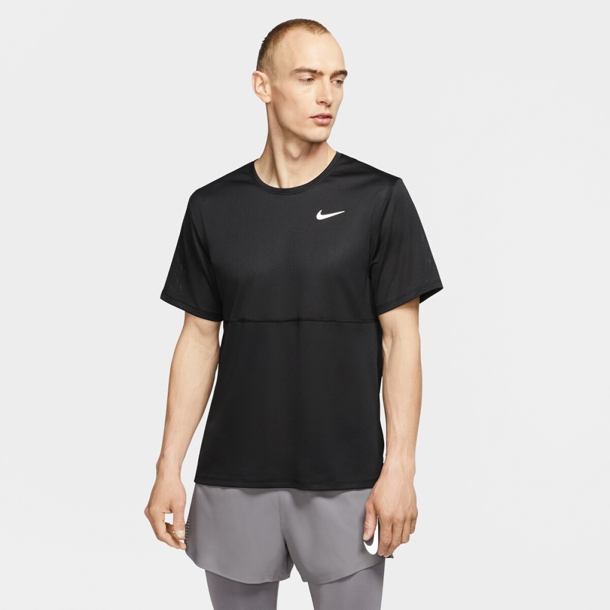 Remera Nike Running Hombre run - Color Único 