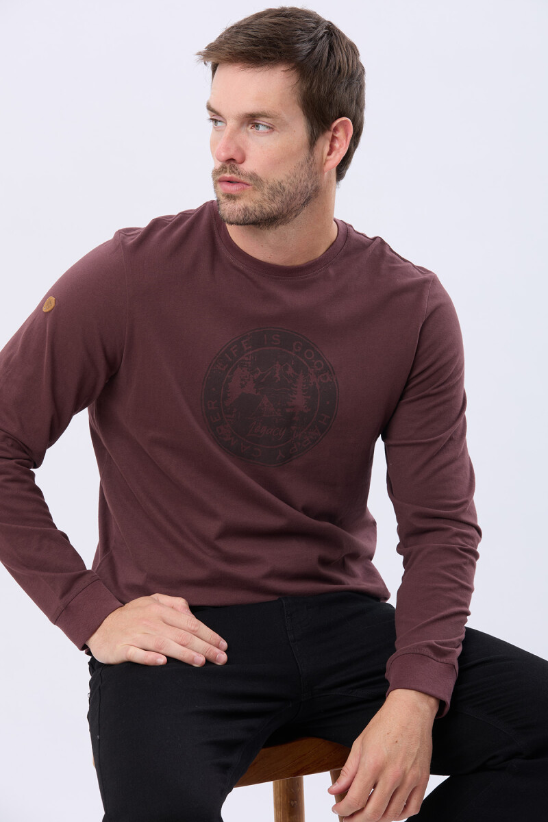 REMERA ESTAMPADA - BORDO 