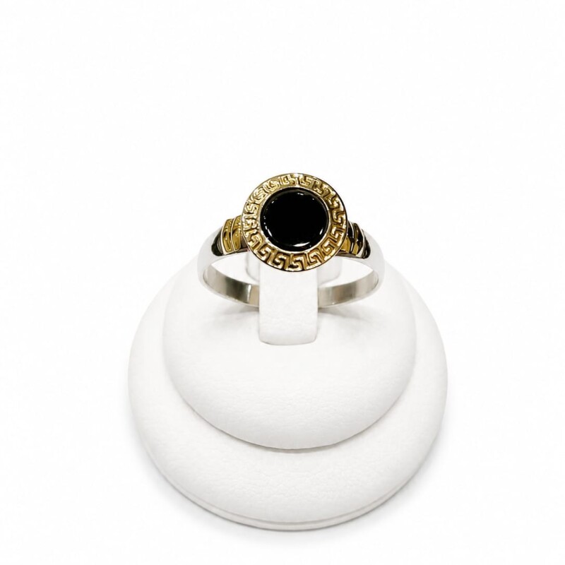 Anillo plata y lamina de oro con Onix Anillo plata y lamina de oro con Onix
