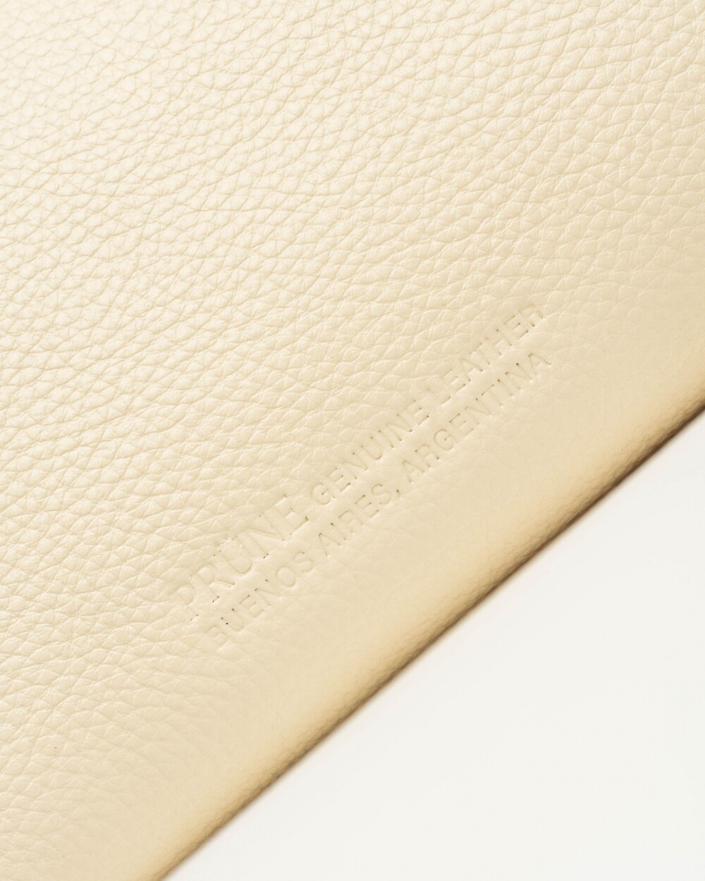 Cartera de mano Resort en cuero graneado Cotton Niquel
