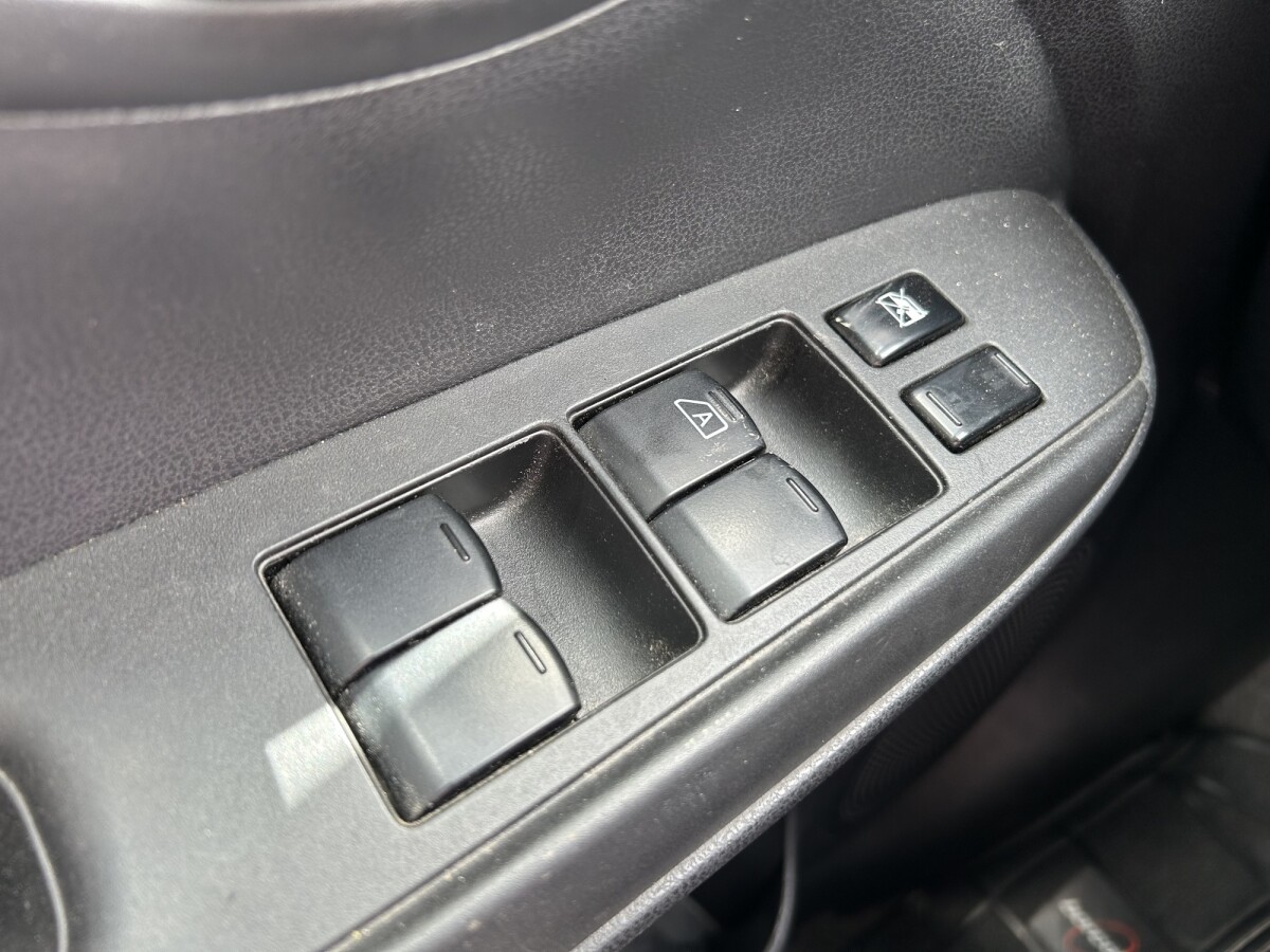 Nissan Versa 2020 EXCELENTE ESTADO! | Permuta / Financia Nissan Versa 2020 EXCELENTE ESTADO! | Permuta / Financia