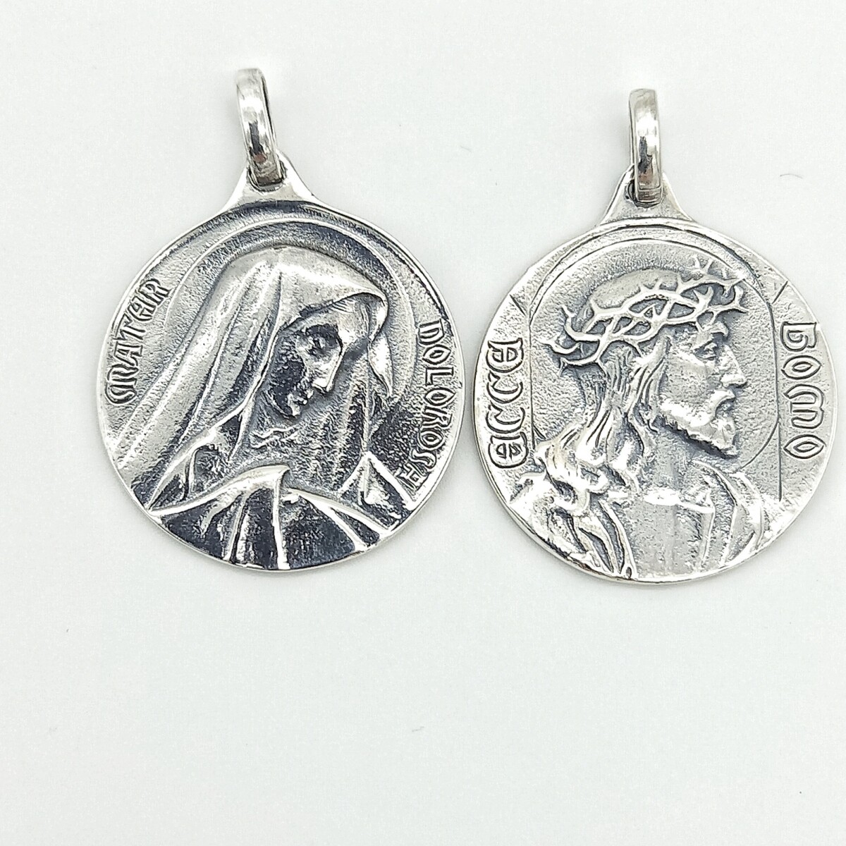 Medalla religiosa de plata 925, Virgen María y Cristo de Espinas. 
