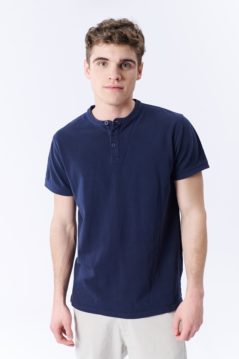 Remera Manga Corta PiquÃ© Cuello Mao Azul Marino