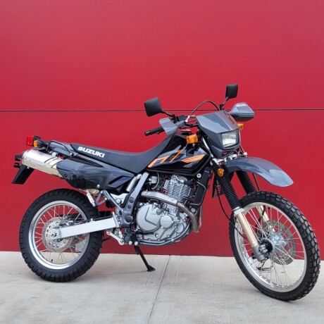 Suzuki DR650 Suzuki DR650