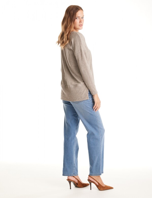 Buzo Soft Escote V BEIGE