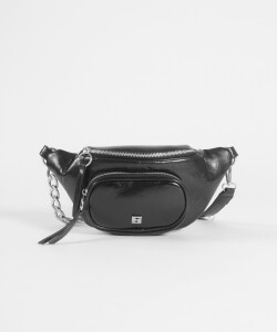 Cartera de hombro con cierres negro