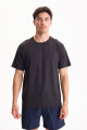 Remera Elevate Negro