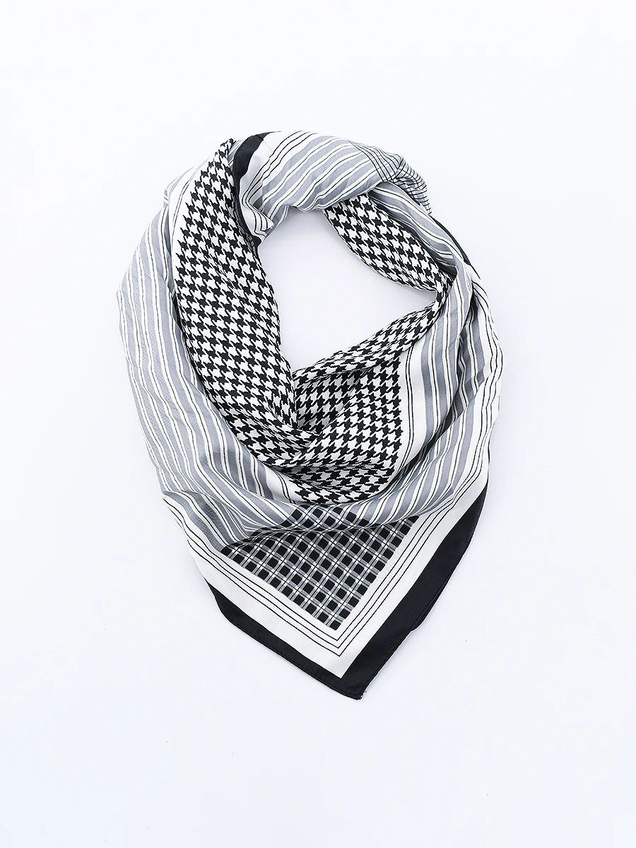 PAÑUELO BLANCA - NEGRO 