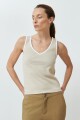 Top canalé con vivo en contraste beige melange