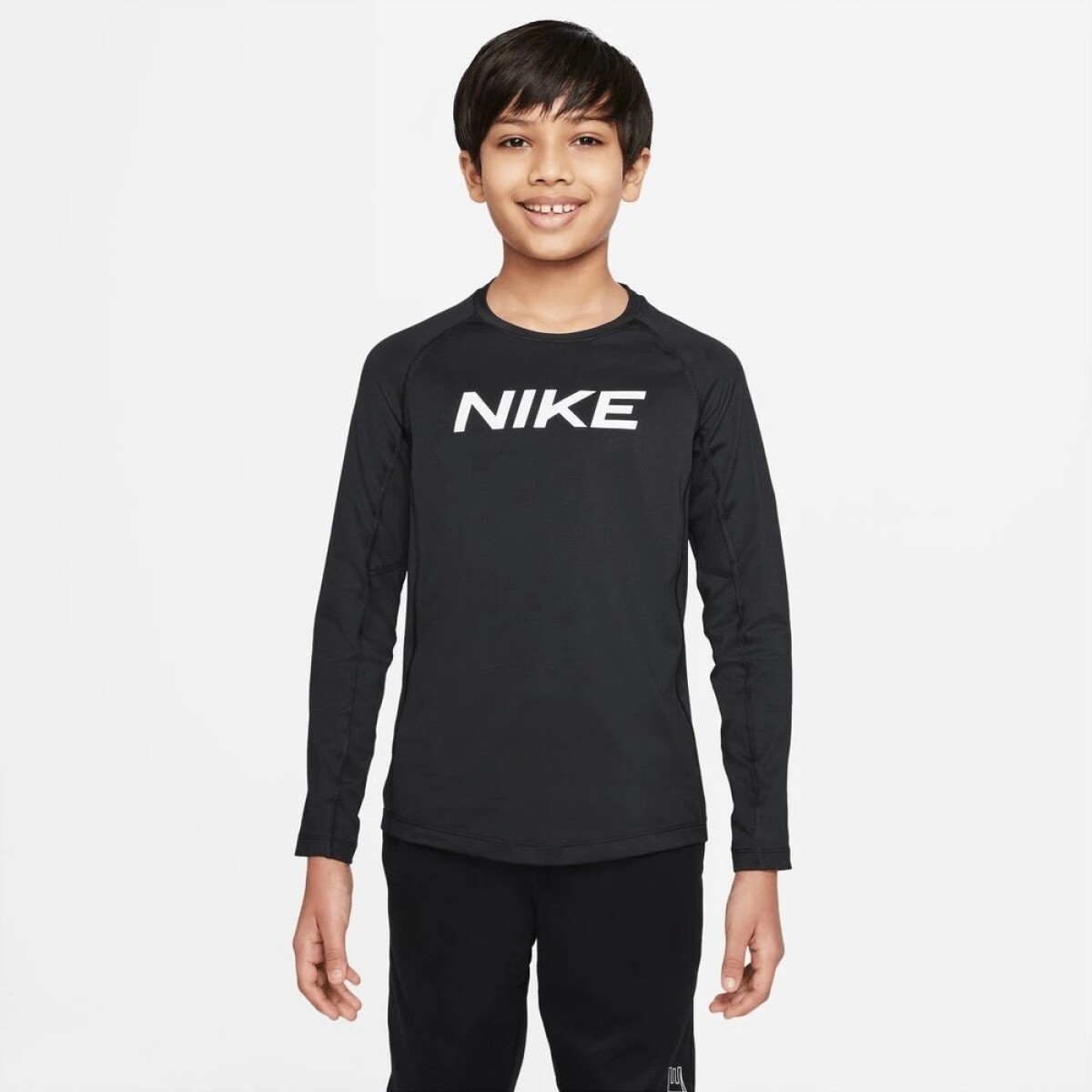 Remera Termica Nike Niño Np Df Ls Top Black - S/C 