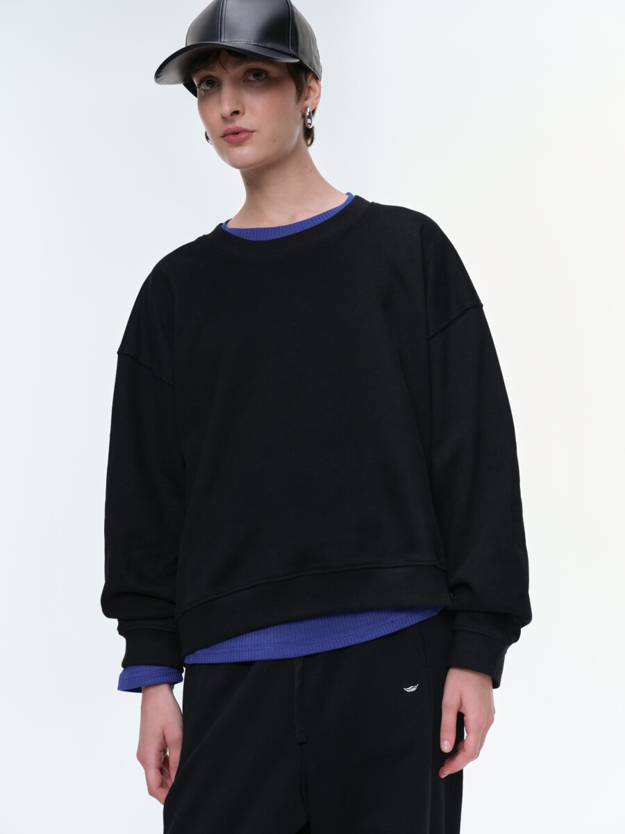 Buzo Lottie - Negro 