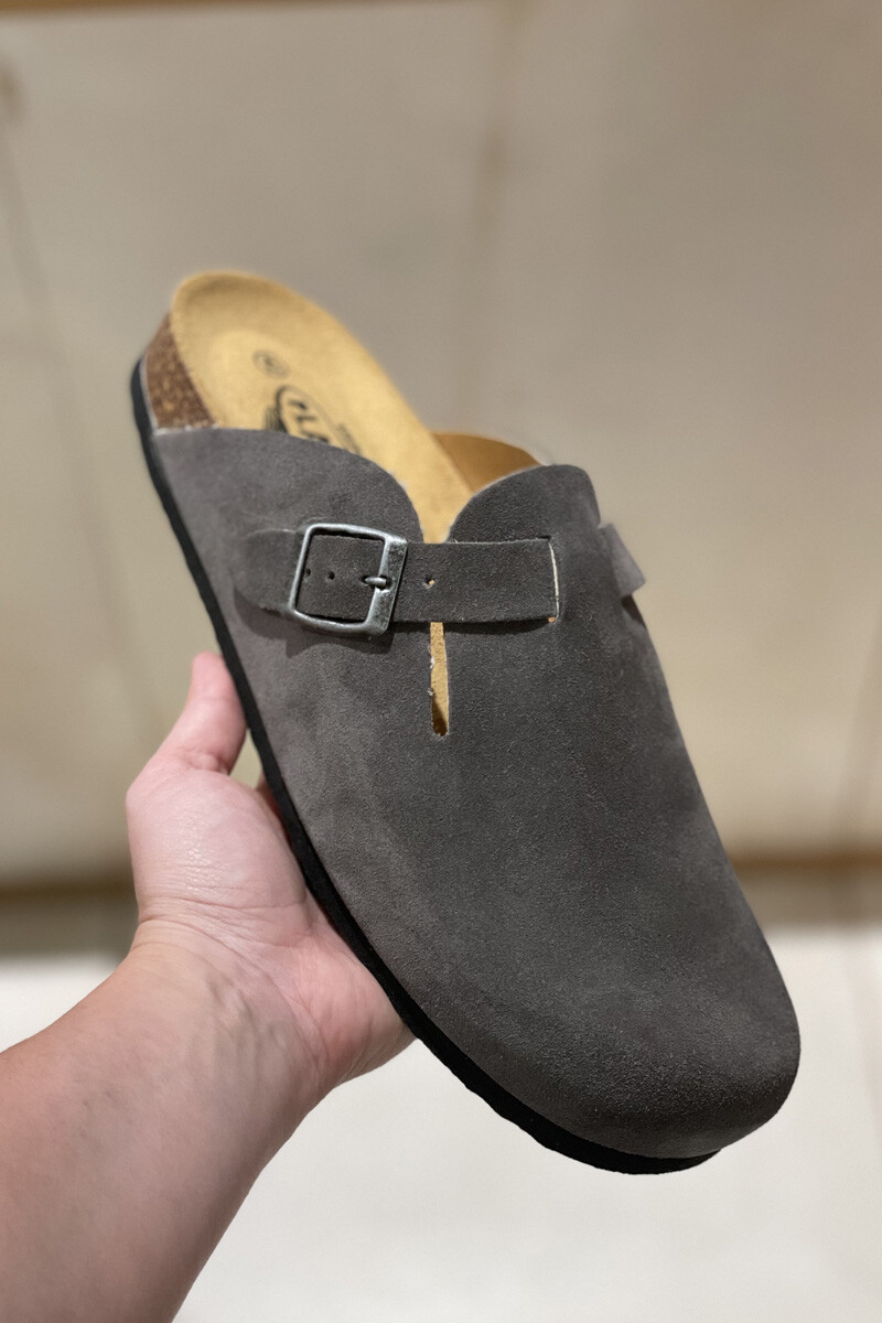 Zueco plakton hombre Gris