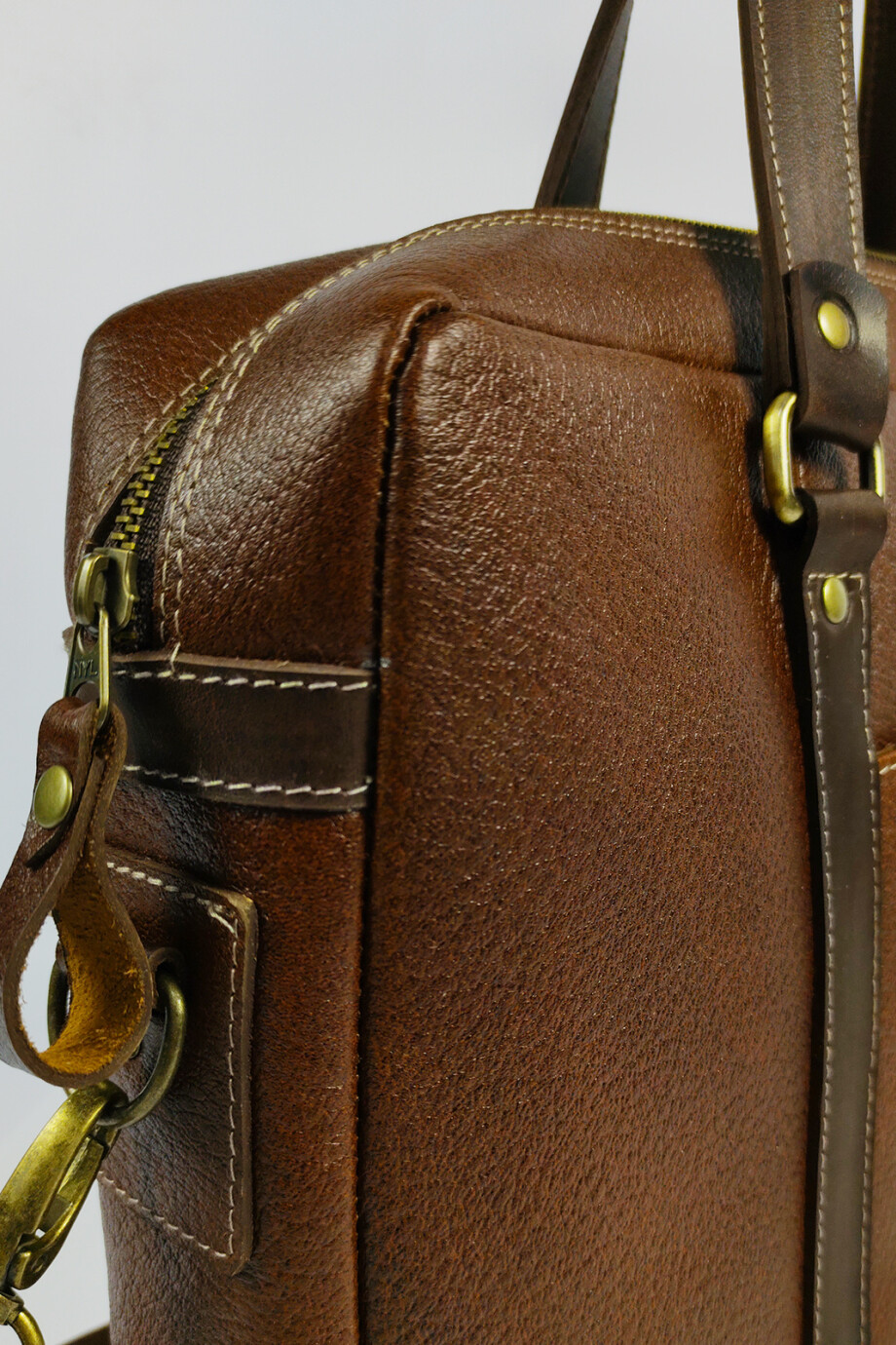 Maletin Morral para Laptop Marrón