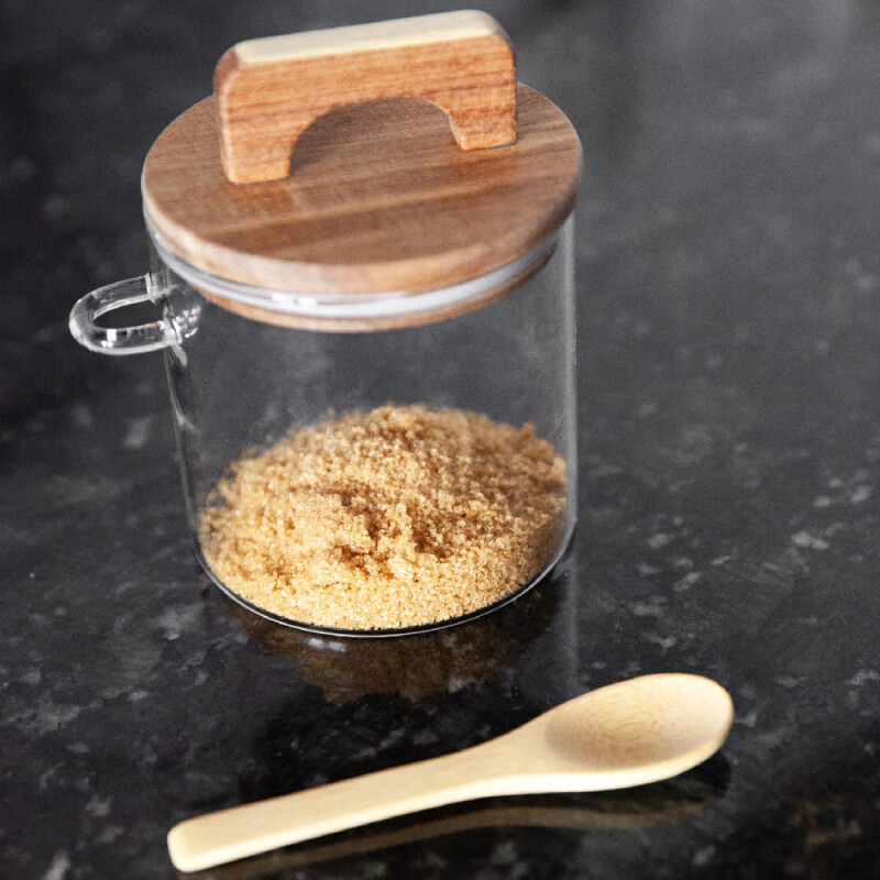 Contenedor de vidrio tapa y cuchara 600ml Contenedor de vidrio tapa y cuchara 600ml