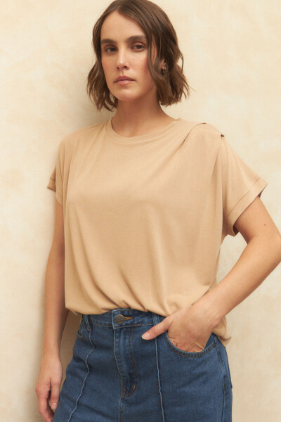 REMERA TEDDY Beige