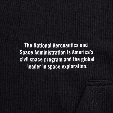 Canguro con capucha Nasa Worm - Alpha Canguro con capucha Nasa Worm - Alpha