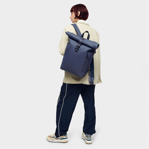 Mochila Gaston Luga Rullen C/Roll-top Notebook Laptop 13" Color Azul