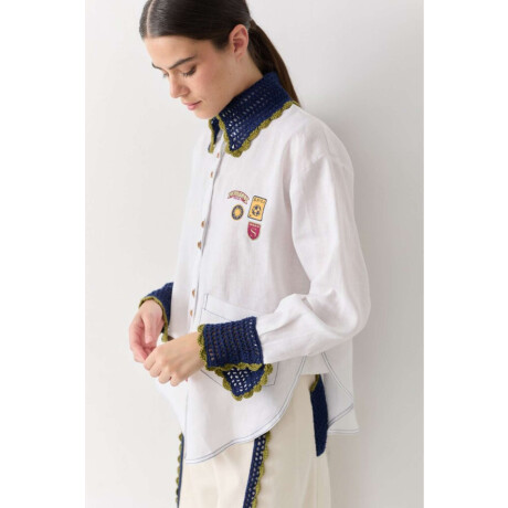 Pre Venta Camisa Emblema Arm Blanco