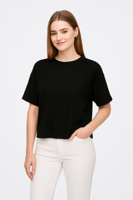 Remera Whynder Negro