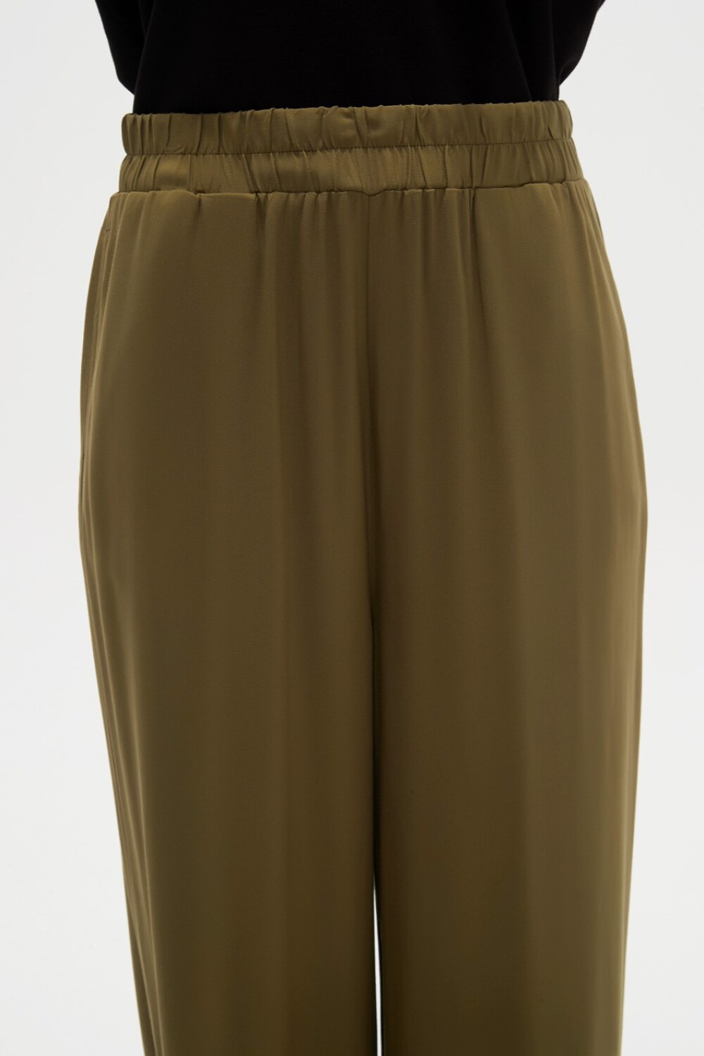 Pantalon Jilow Verde Oliva