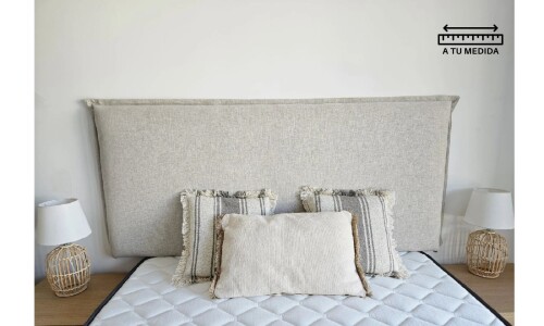 Respaldo con Diseño de Pestaña Respaldo con Diseño de Pestaña