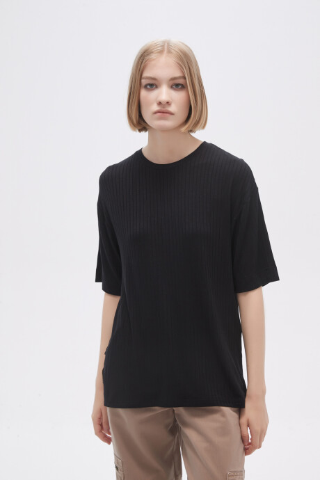 Remera Javid Negro