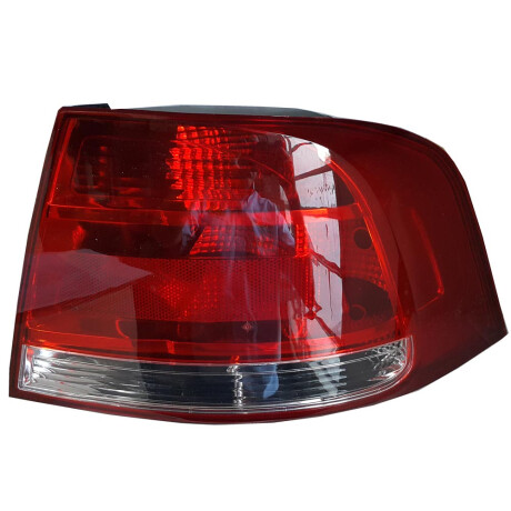 FAROL VOLKSWAGEN GOL 08-12 GEN.V SEDAN TRAS.DER MARCHA ATRAS CR. - FAROL VOLKSWAGEN GOL 08-12 GEN.V SEDAN TRAS.DER MARCHA ATRAS CR. -