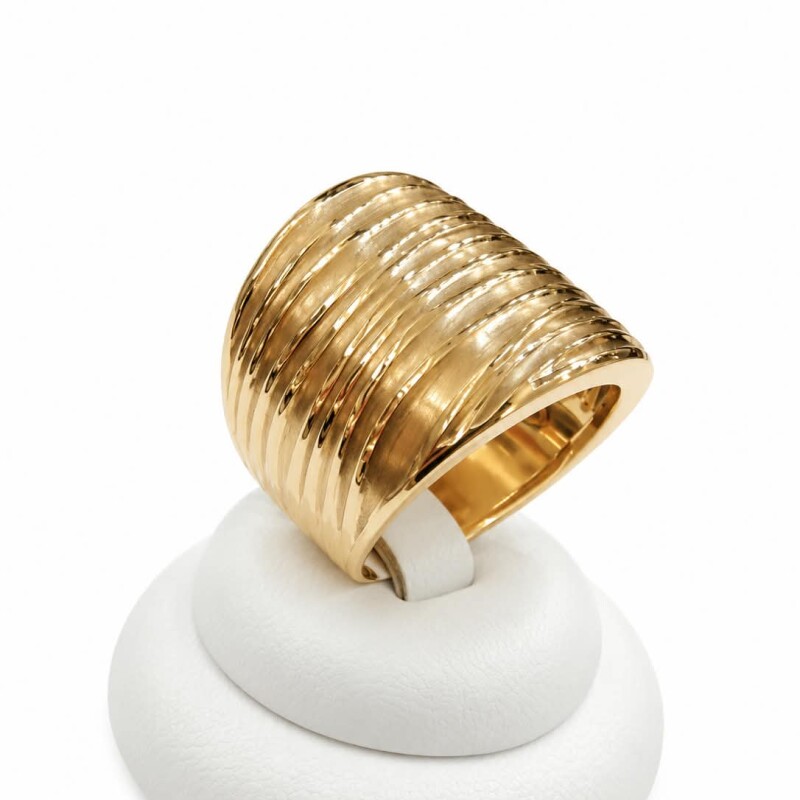 Anillo facetado Oro 9kt Anillo facetado Oro 9kt