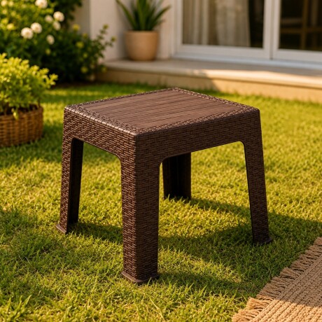 Mesa ratán MARRON