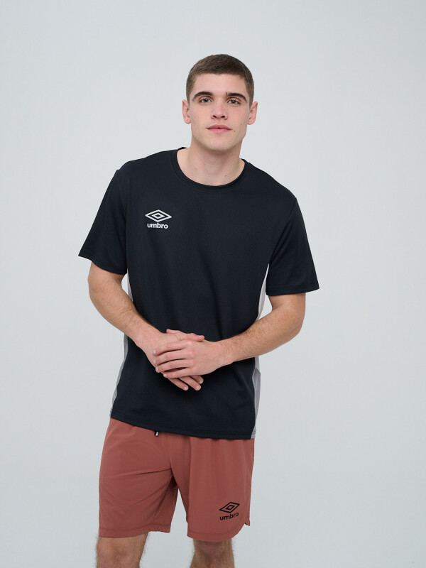 REMERA VANT Umbro Hombre 002