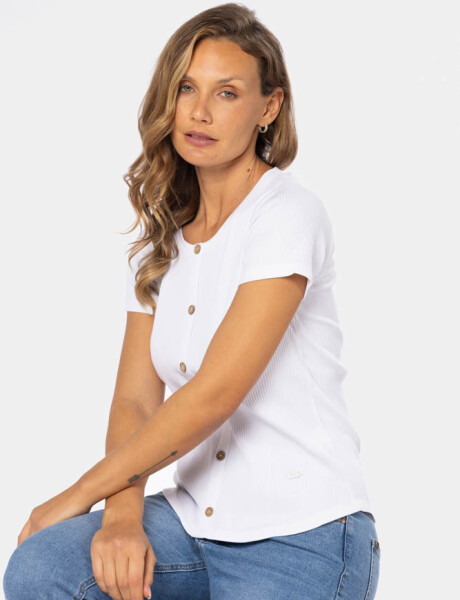 REMERA CON BOTONES Blanco