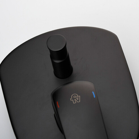 Griferia De Ducha De Empotrar Linea Epuyen Fv. Monocomando Negro Mate Complementar Con Fv-Base-Universal 000