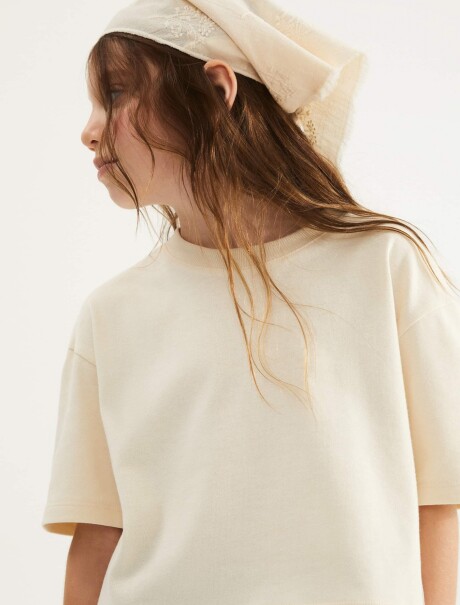 BLUSA EXTRAGRANDE EN TEJIDO DE PUNTO BEIGE