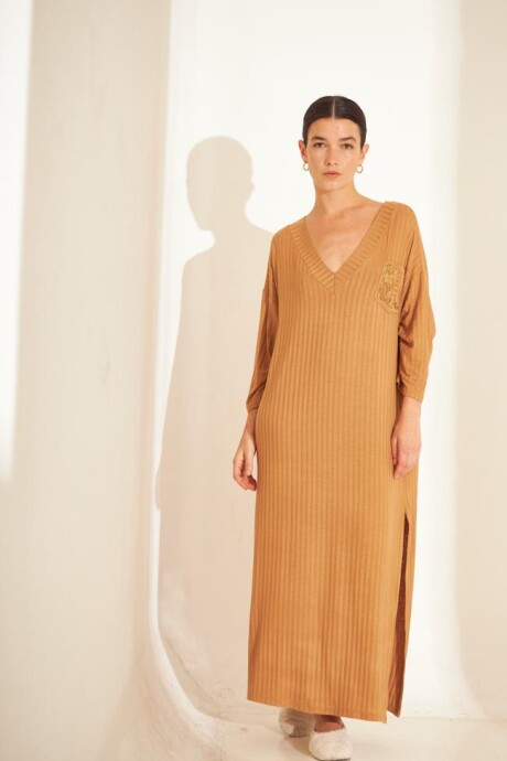 VESTIDO MAGNIFICENT CAMEL