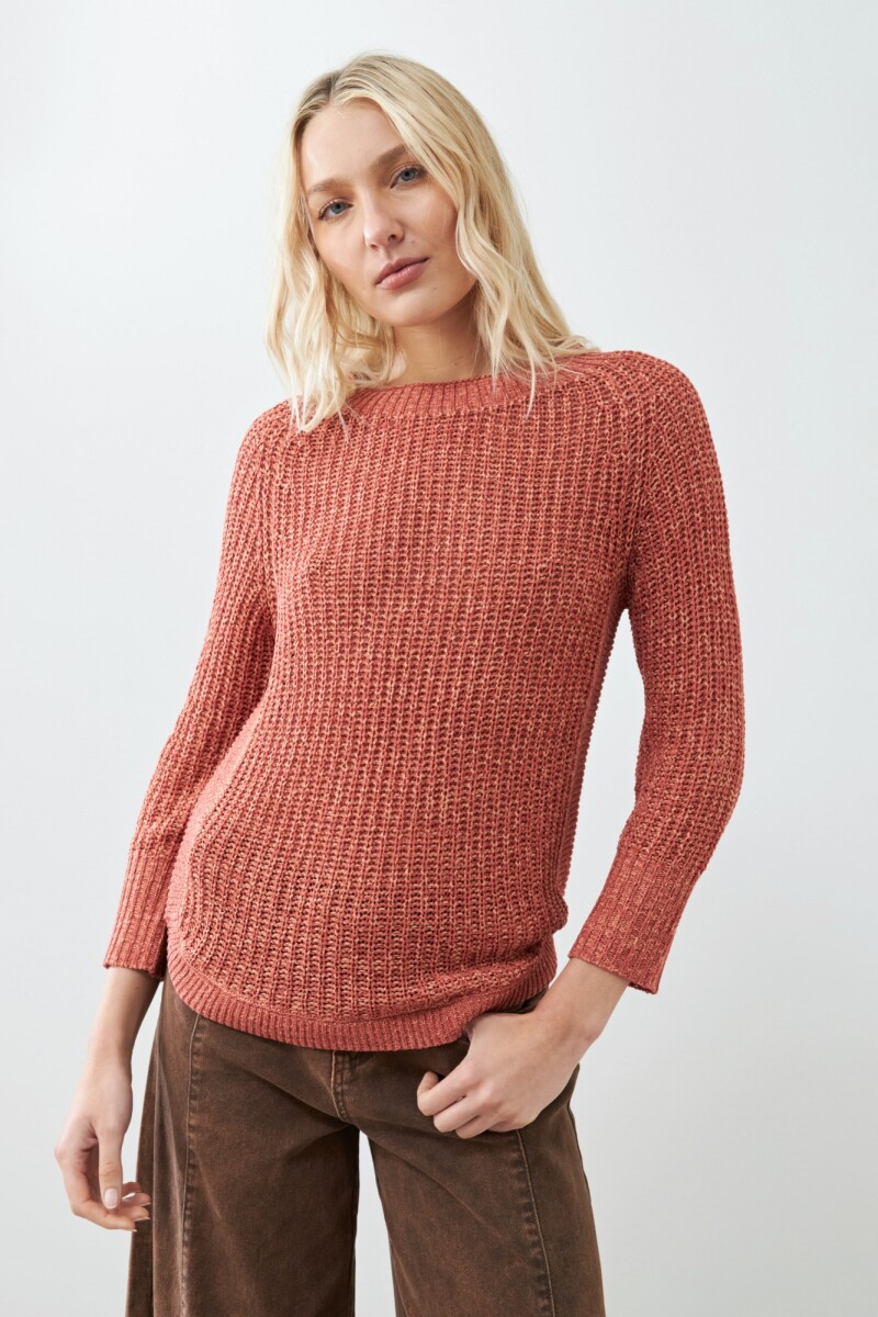 Sweater cinta con ruedo curvo lacre