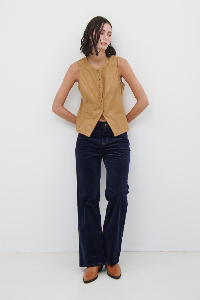 CHALECO SUEDE CARAMELO