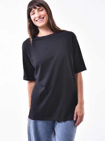 REMERA LUXIE NEGRO