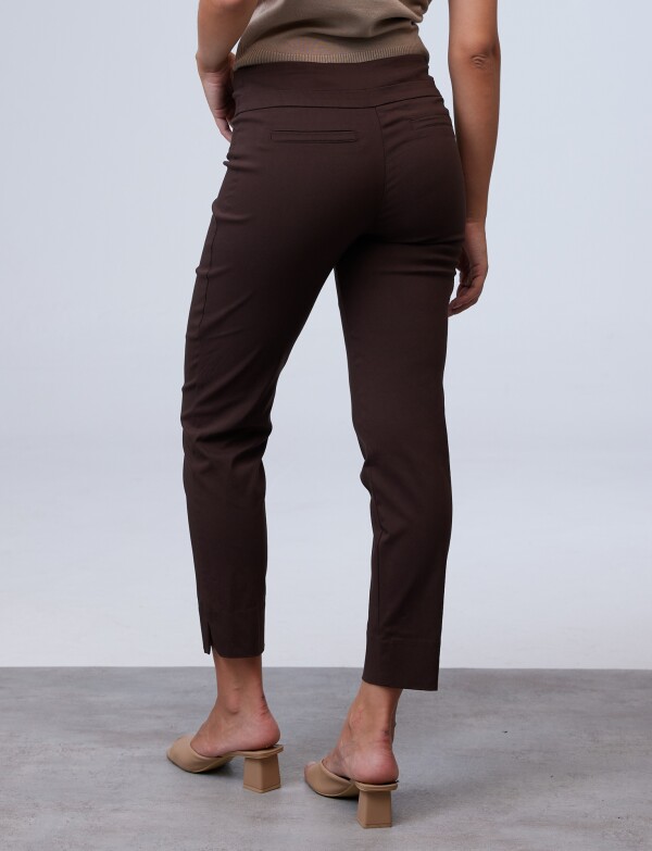 Pantalon Pull On MARRON