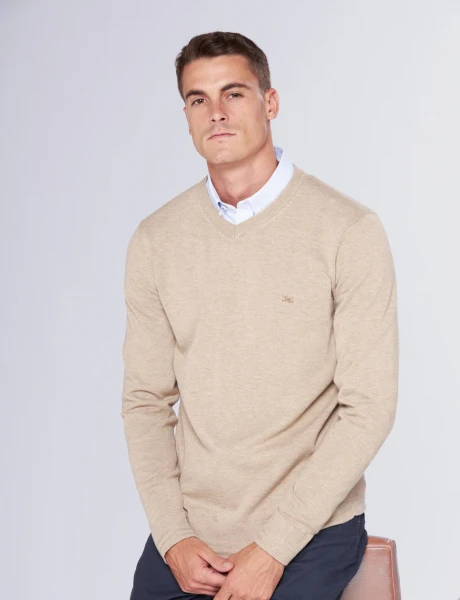 BUZO TEJIDO CUELLO EN V Beige
