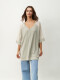 REMERA LEONOR OLIVA