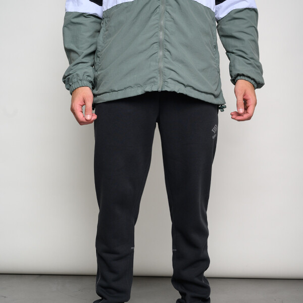 PANTALÓN LIMIT Umbro Hombre 002